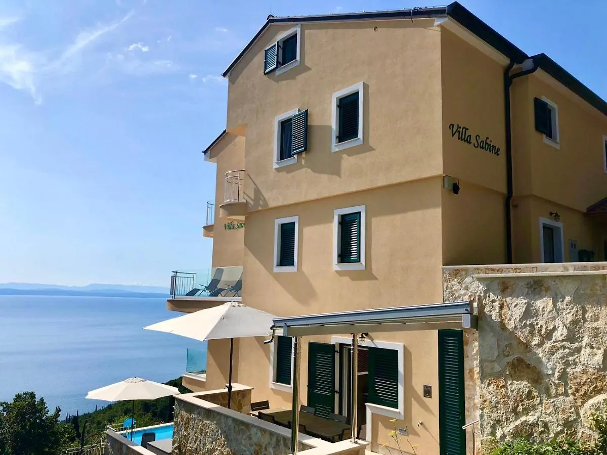 Villa Sabine Apartment Cres Medveja