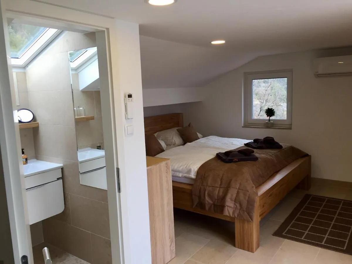 Villa Sabine Apartment Cres Medveja